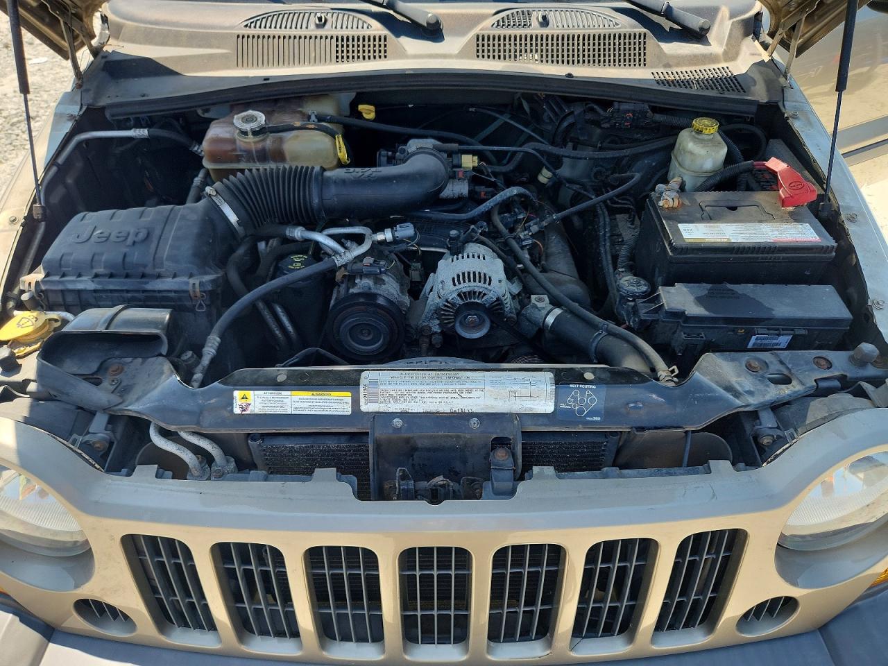 2006 Jeep Liberty Sport Золотой vin: 1J4GL48K76W241637