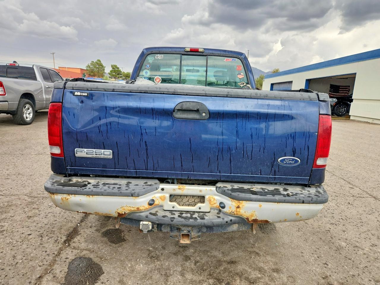 2005 Ford F250 Super Duty Blue vin: 1FTSX21P65ED19960