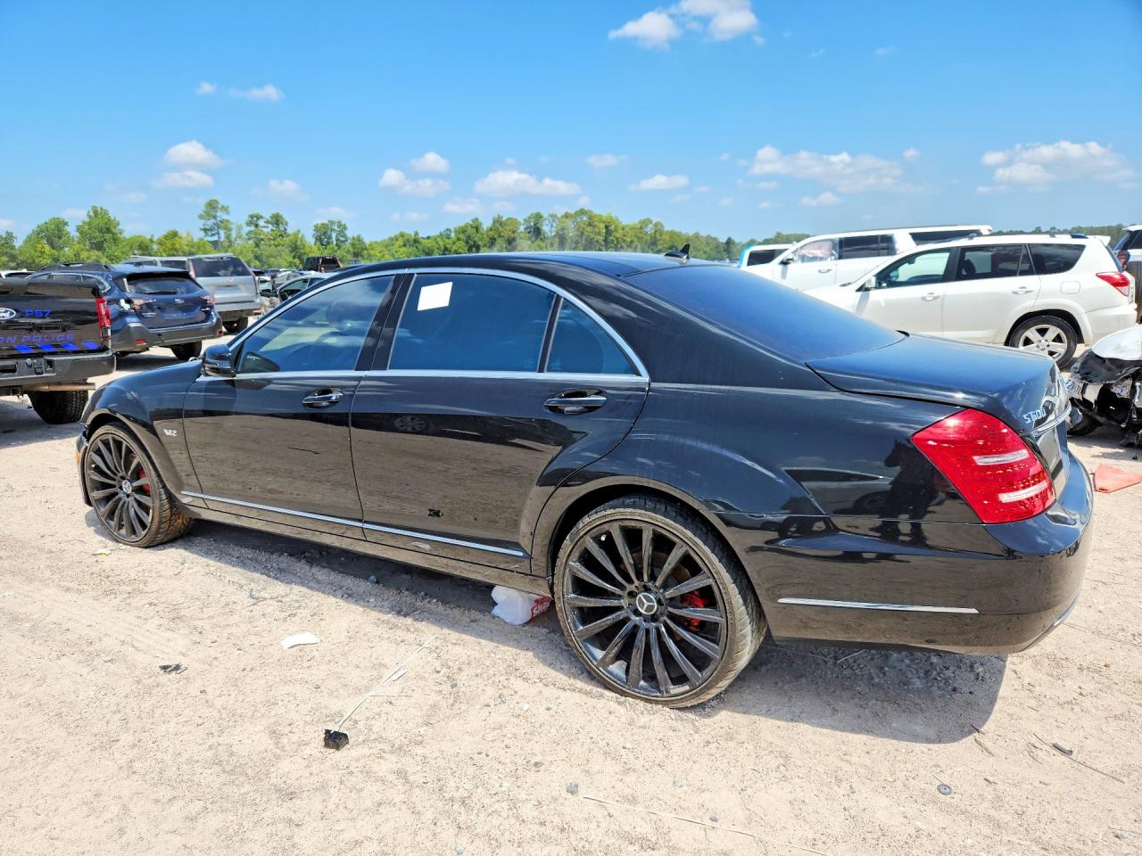 2012 Mercedes-benz S S600 Black vin: WDDNG7GB3CA434760