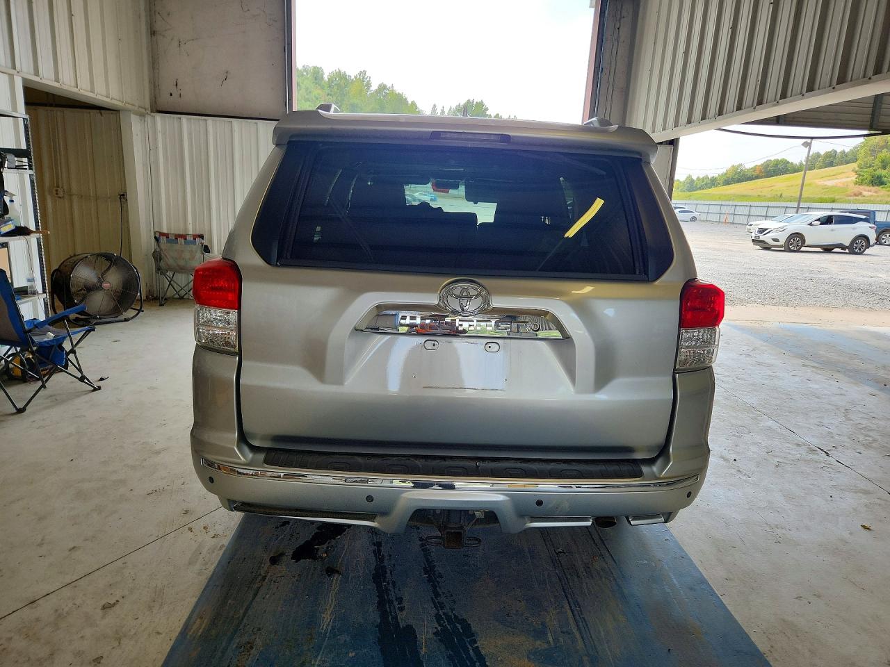 2013 Toyota 4runner Sr5 Silver vin: JTEZU5JR1D5050383