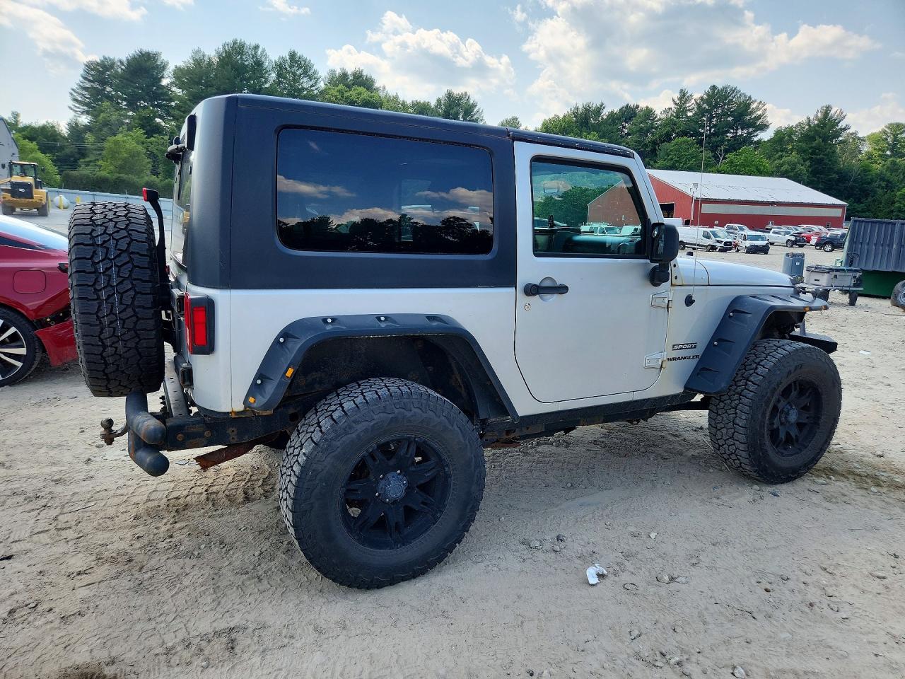 2010 Jeep Wrangler Sport Серебряный vin: 1J4AA2D16AL229826