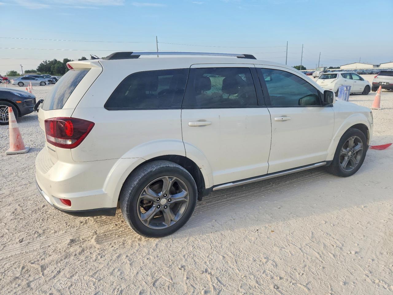 2015 Dodge Journey Crossroad Кремовый vin: 3C4PDCGG0FT606238
