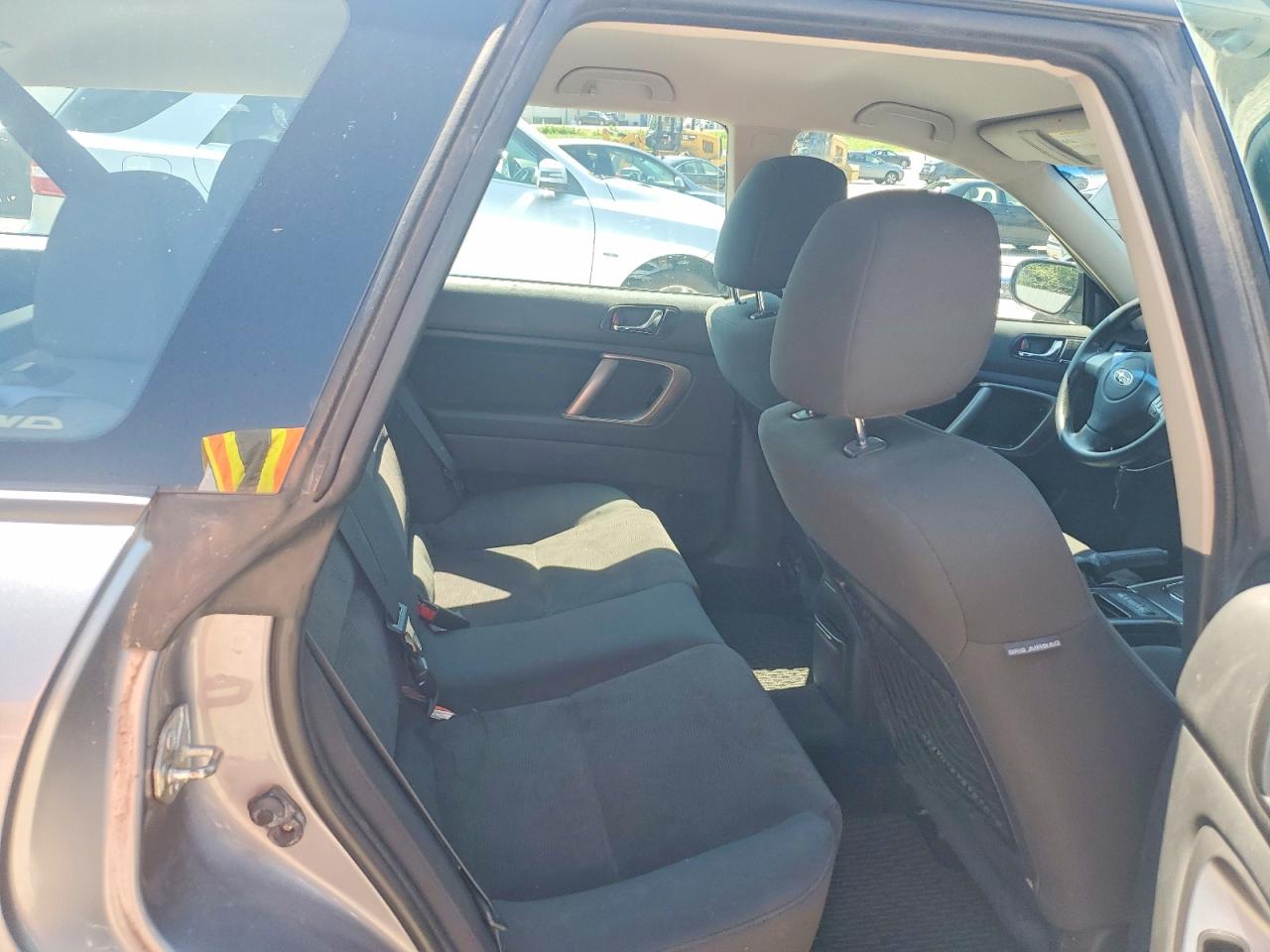 2009 Subaru Outback 2.5i Gray vin: 4S4BP61C297347880