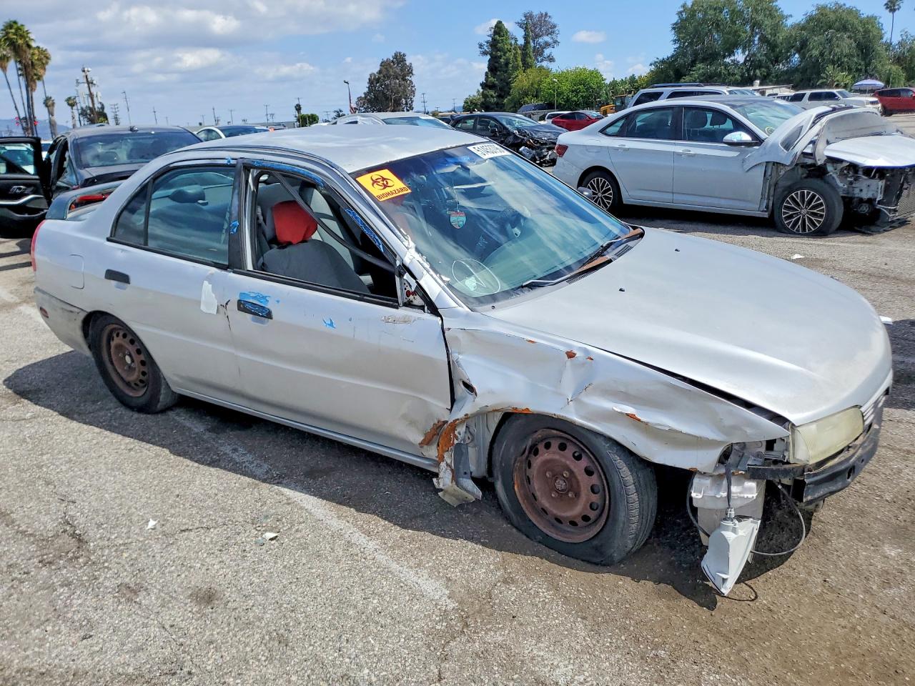 2001 Mitsubishi Mirage Es Silver vin: JA3AY26C51U042215