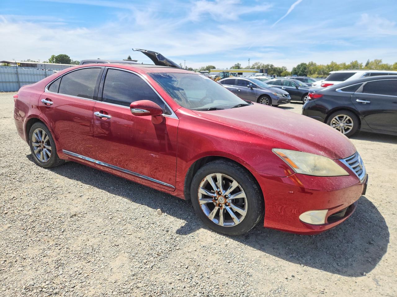 2010 Lexus Es 350 Red vin: JTHBK1EG4A2375392