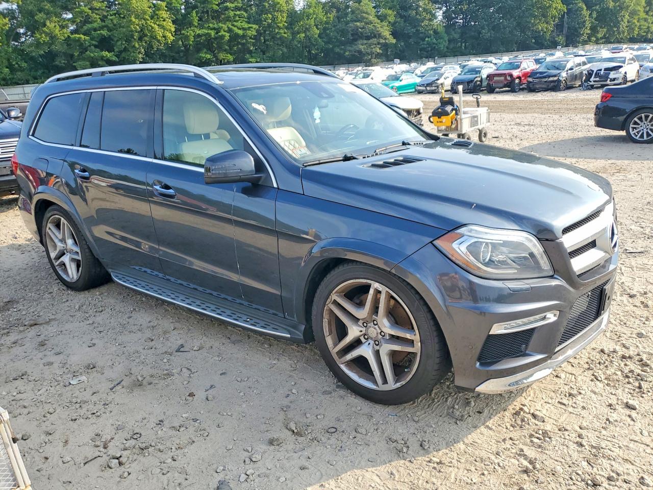 2013 Mercedes-benz Gl 550 4matic Черный vin: 4JGDF7DE5DA156268