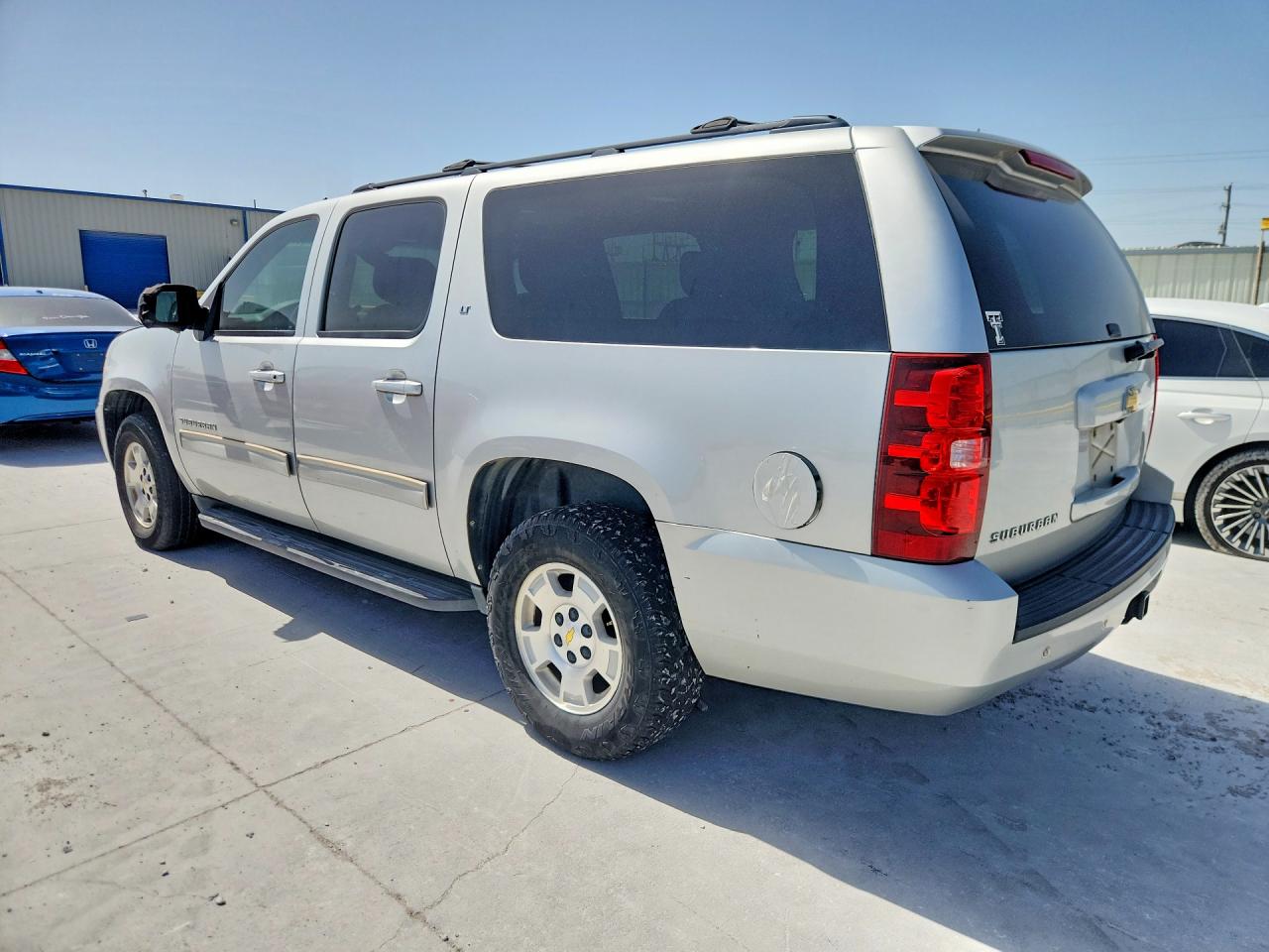 2011 Chevrolet Suburban C1500 Lt Silver vin: 1GNSCJE0XBR178132