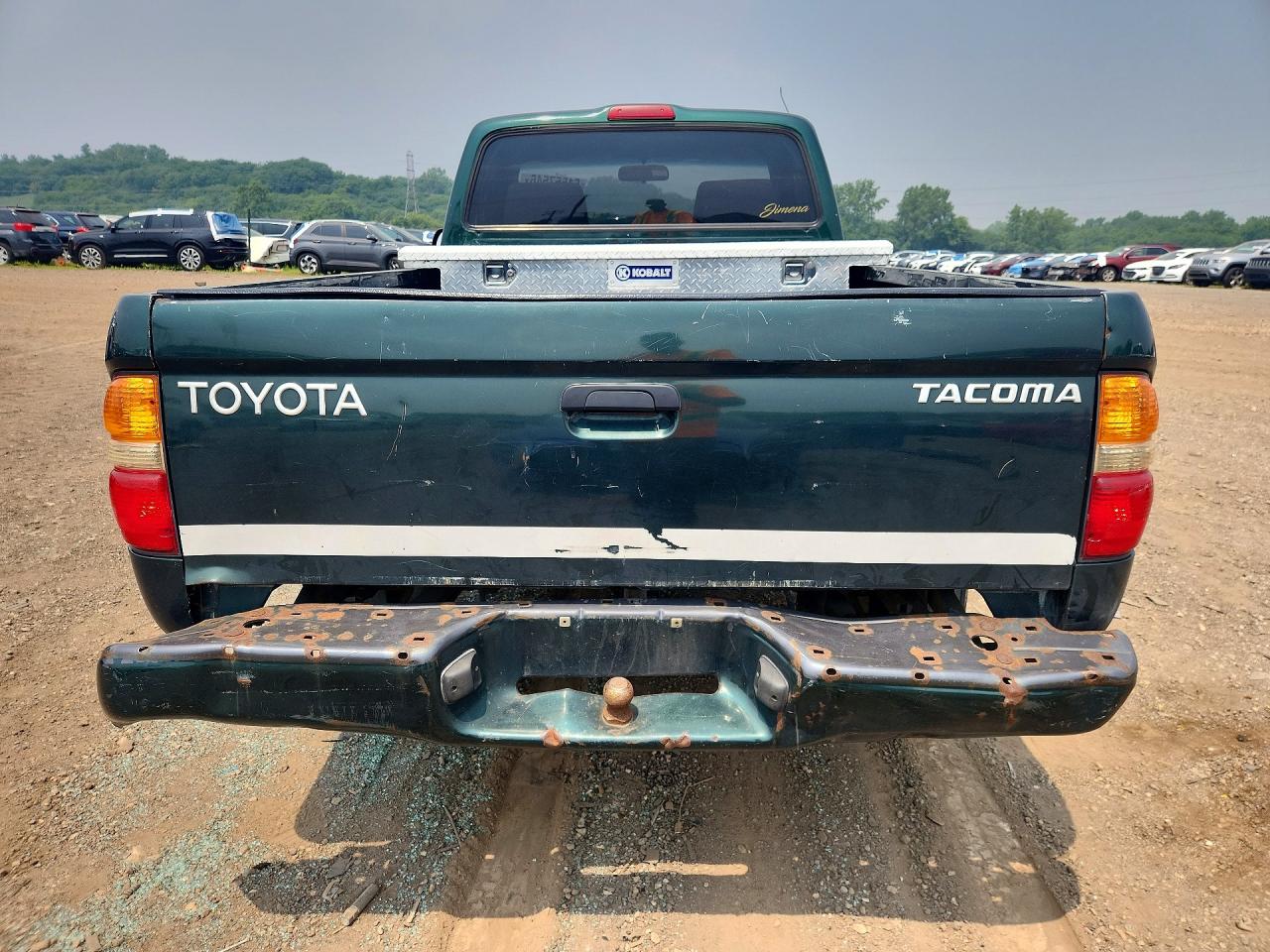 2001 Toyota Tacoma Base Green vin: 5TENL42N91Z879352