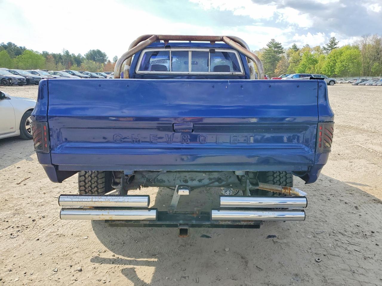 1985 Chevrolet C20 Синий vin: 2GCGC24M1F1118019