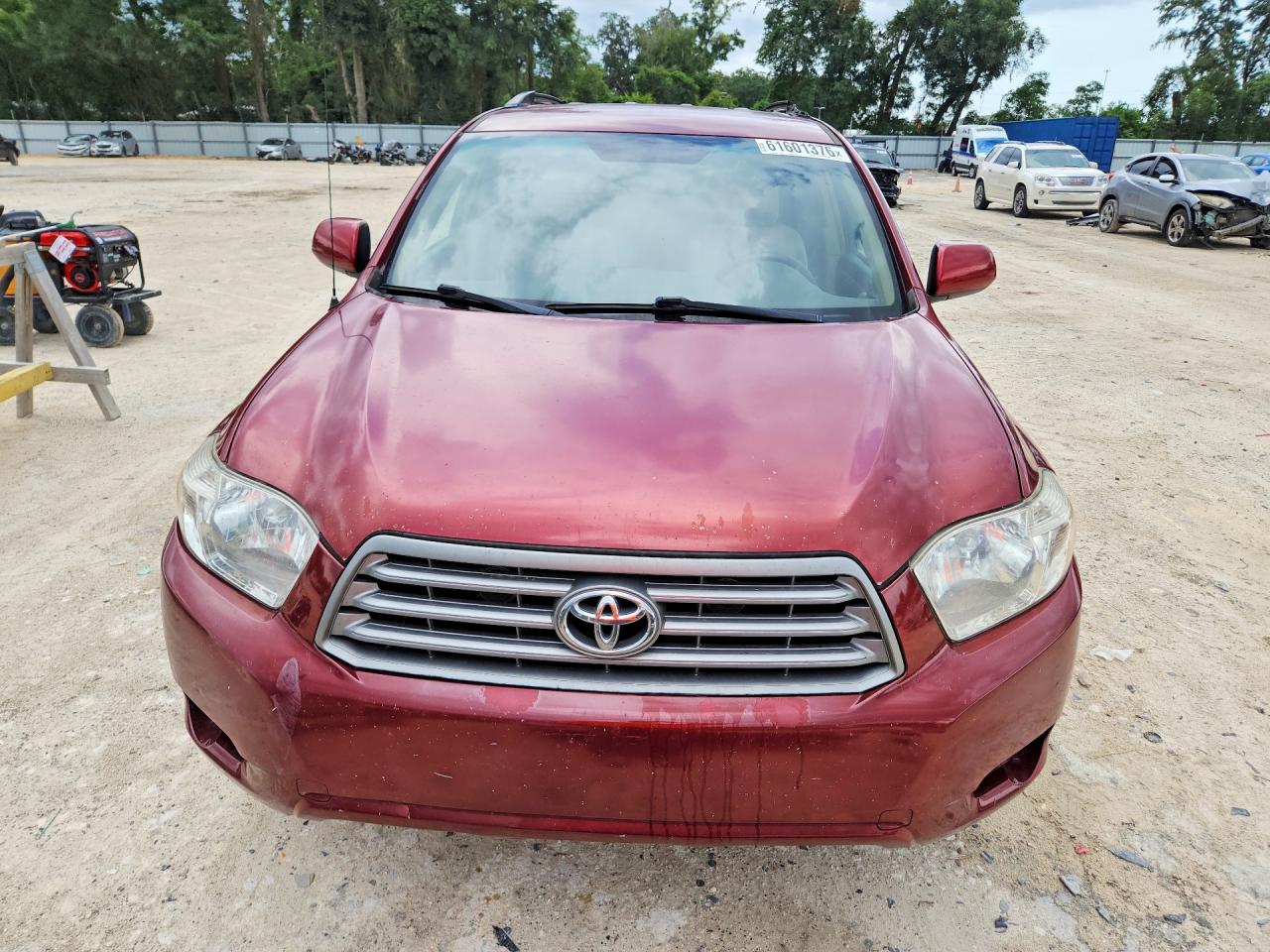 2008 Toyota Highlander Base Burgundy vin: JTEDS41A082009657