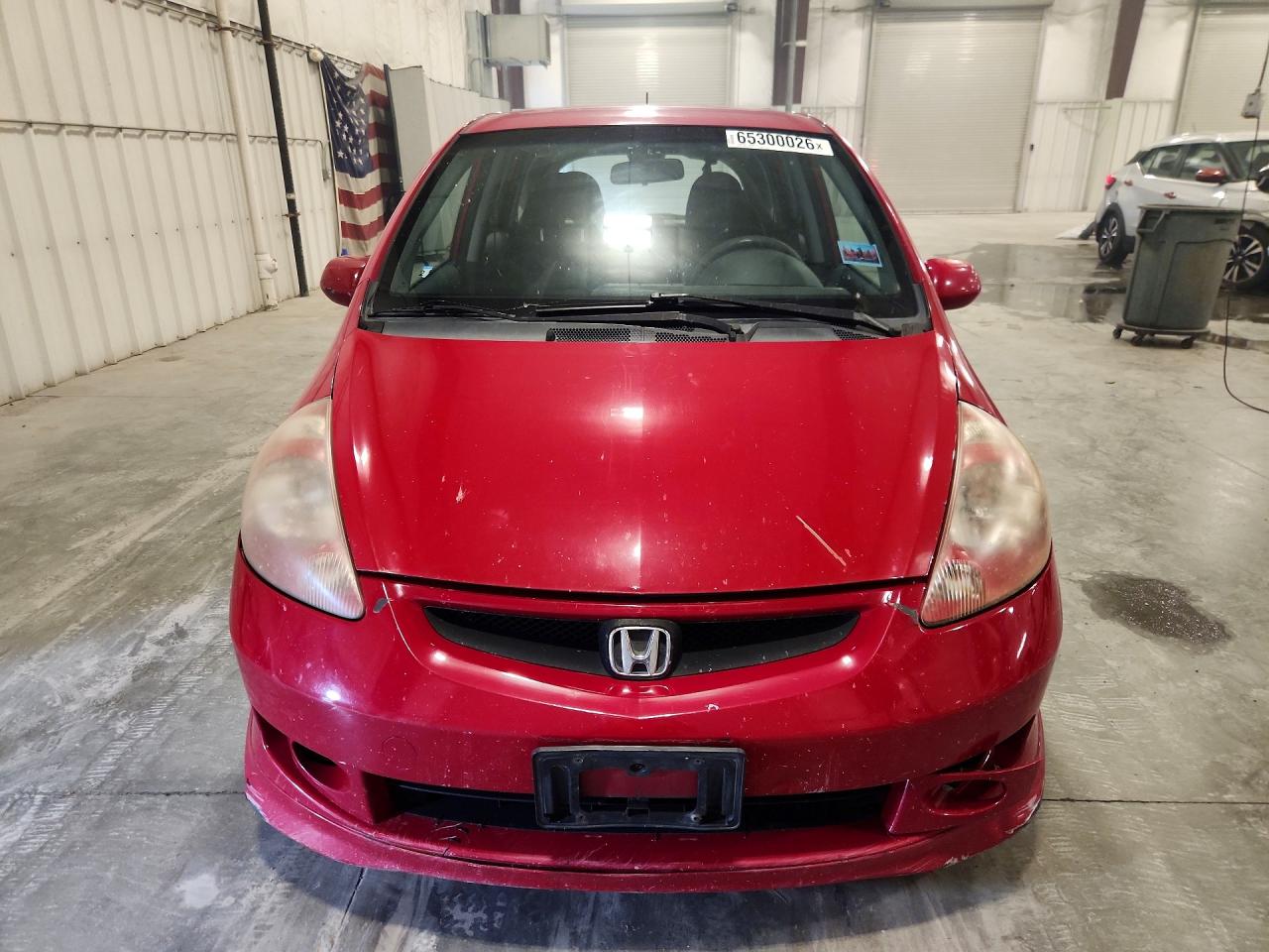2008 Honda Fit Red vin: JHMGD38408S067014