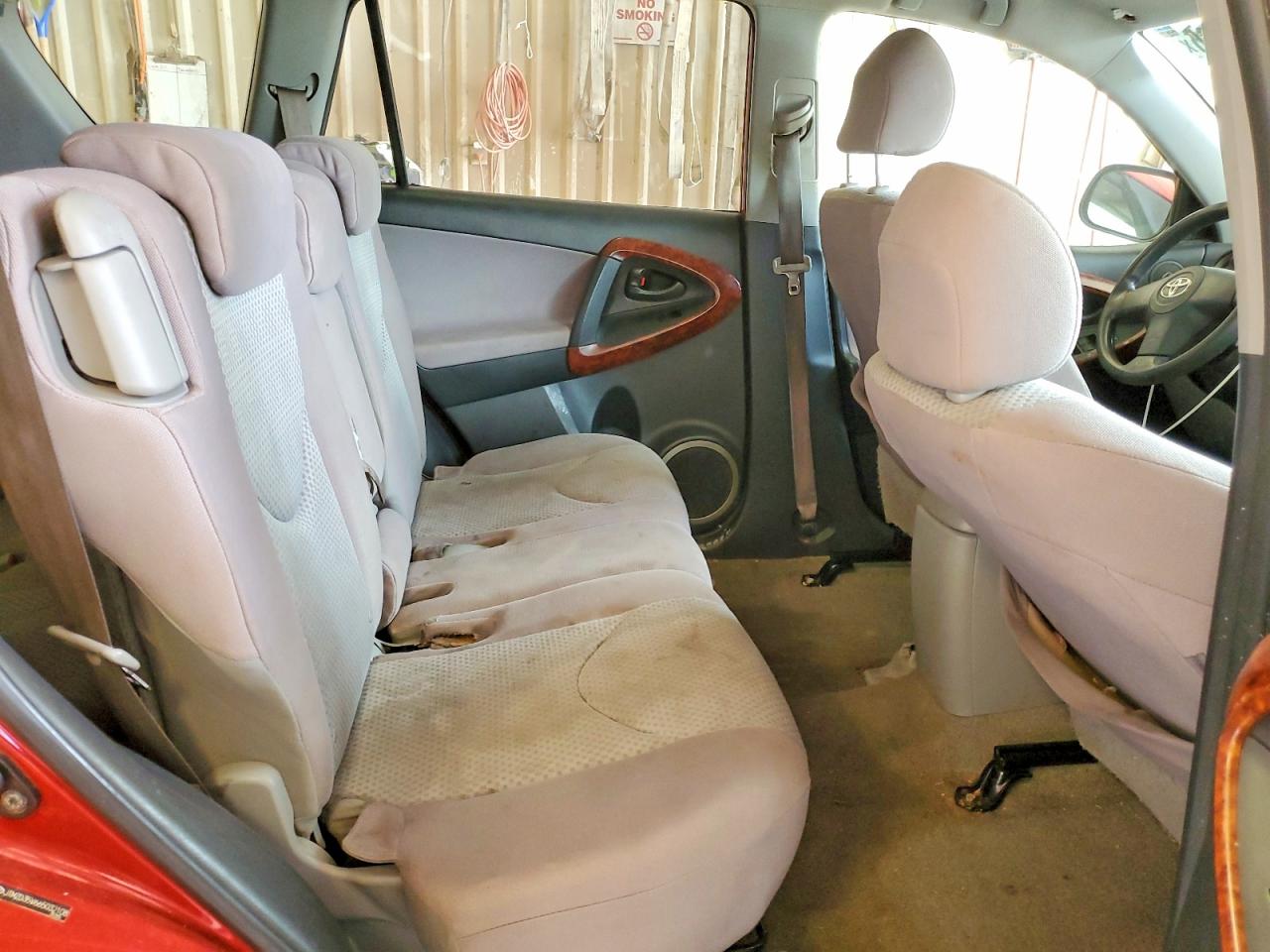 2006 Toyota Rav4 Base Red vin: JTMZD35V665032108
