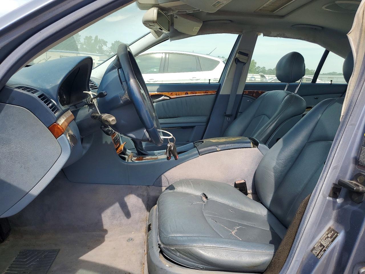 2003 Mercedes-benz E 320 Blue vin: WDBUF65J73A203307