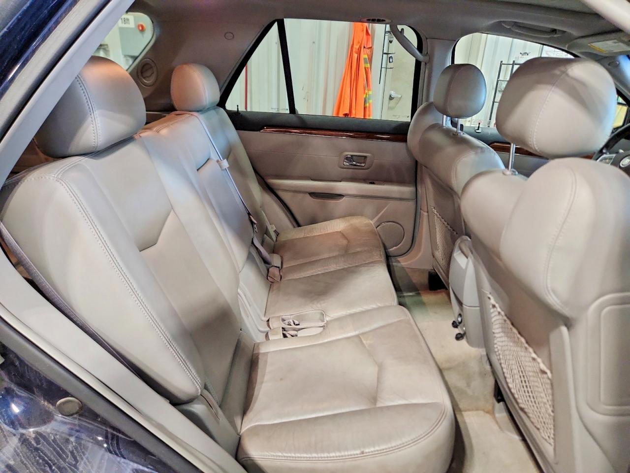2008 Cadillac Srx Blue vin: 1GYEE63A880112100