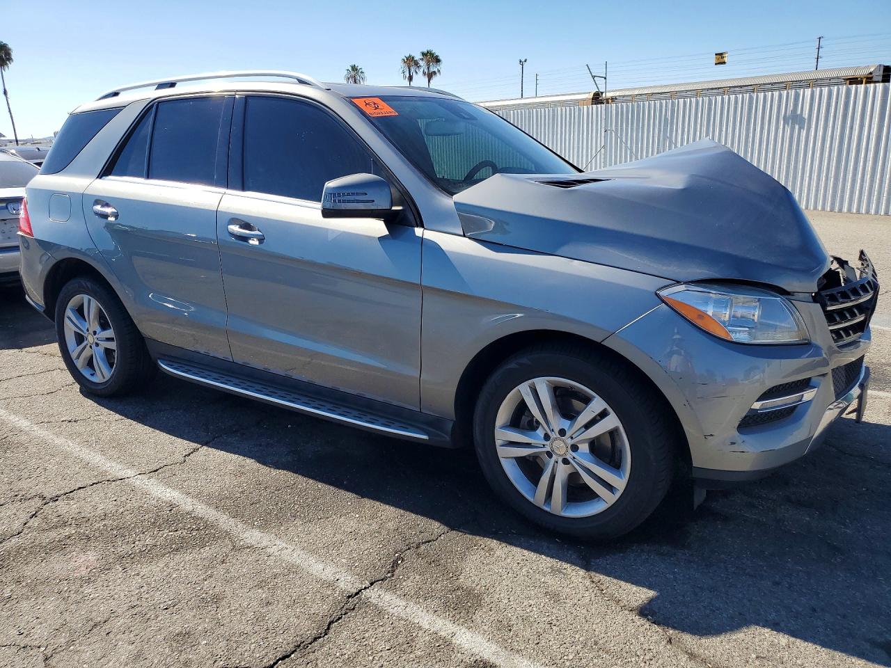 2015 Mercedes-benz Ml 350 4matic Gray vin: 4JGDA5HB8FA571834