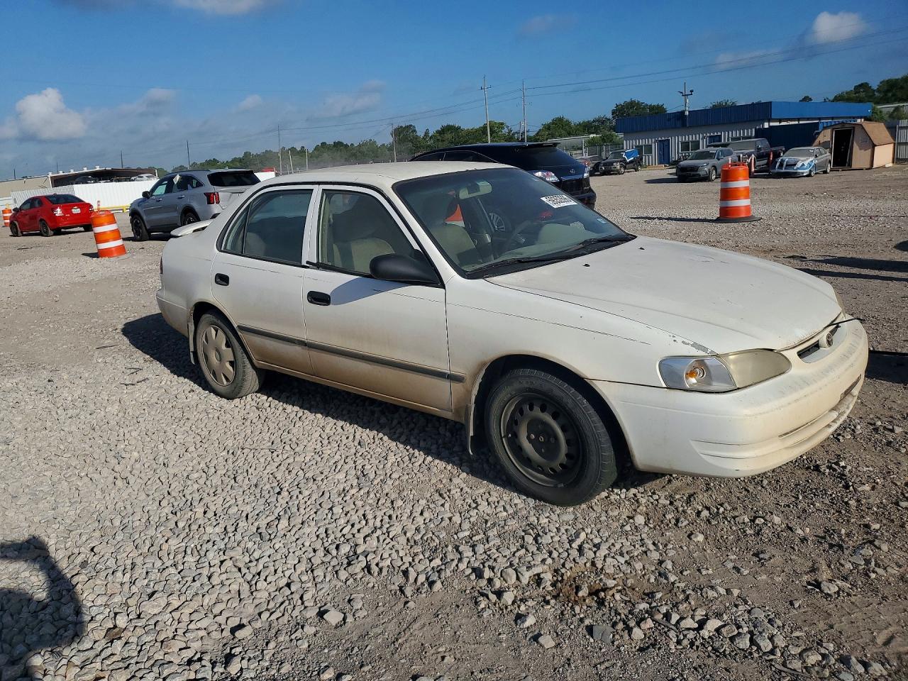 1999 Toyota Corolla Ve White vin: 1NXBR12EXXZ288797