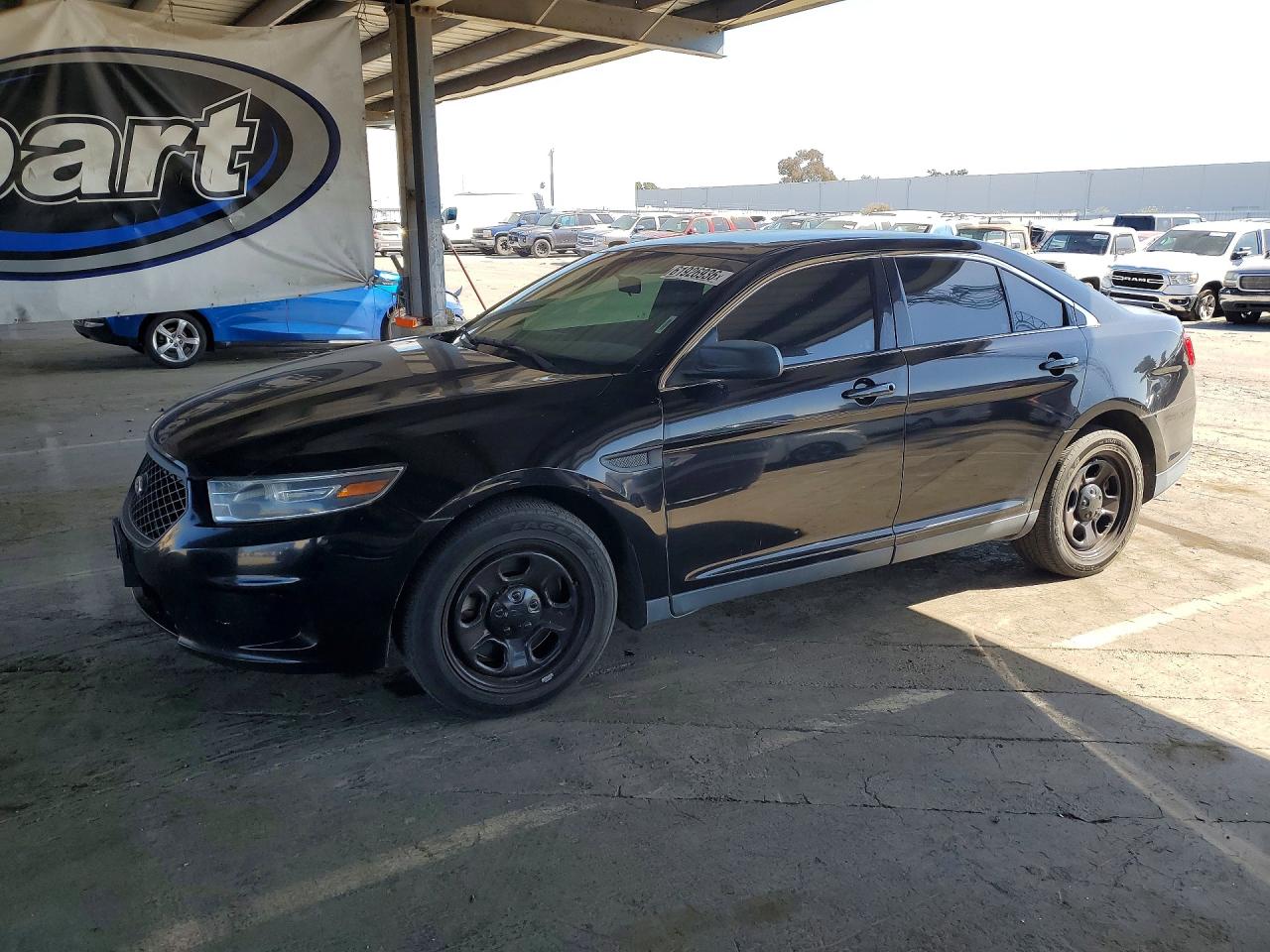 2015 Ford Taurus Police Interceptor Черный vin: 1FAHP2MK8FG163782