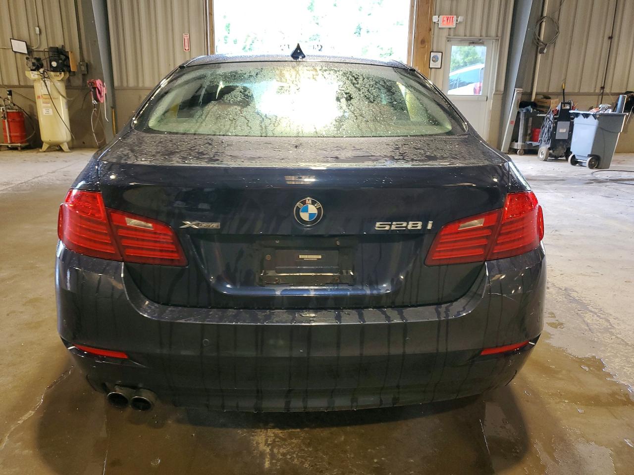 2014 Bmw 528 Xi Blue vin: WBA5A7C51ED619013