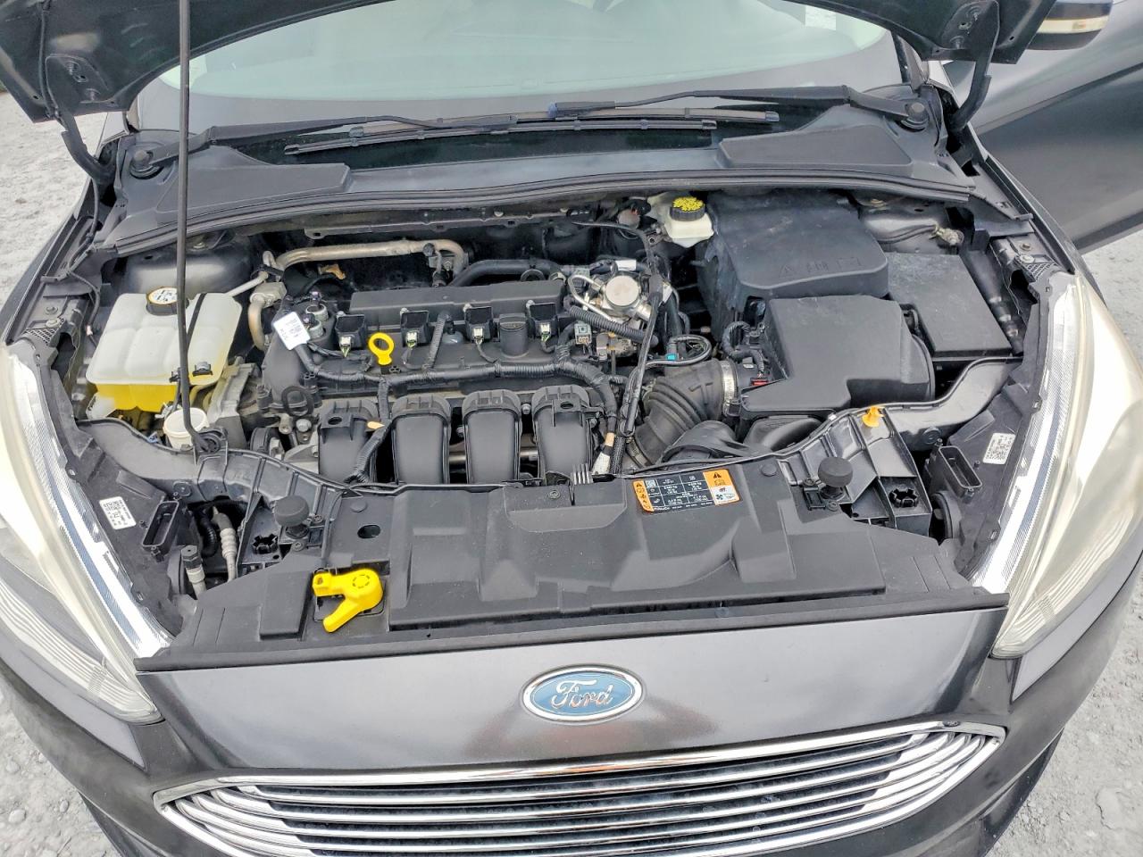 2018 Ford Focus Titanium Gray vin: 1FADP3J2XJL294124