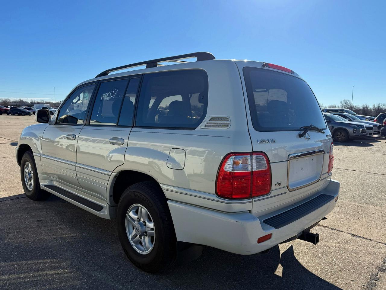 1998 Lexus Lx 470 White vin: JT6HT00W9W0023792