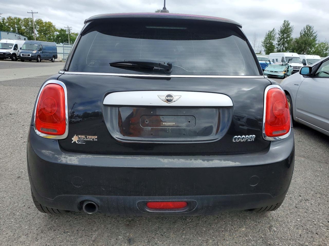 2015 Mini Cooper Черный vin: WMWXM5C57F3A60470