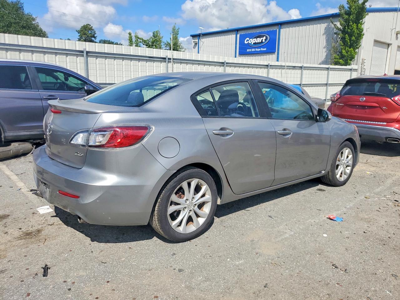 2010 Mazda 3 S Серебряный vin: JM1BL1S65A1238218