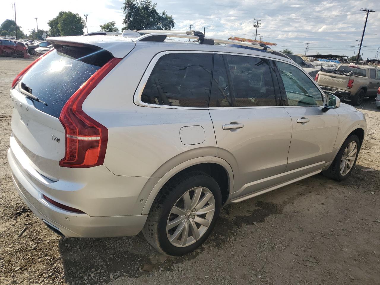 2018 Volvo Xc90 T6 Серебряный vin: YV4A22PK5J1202021