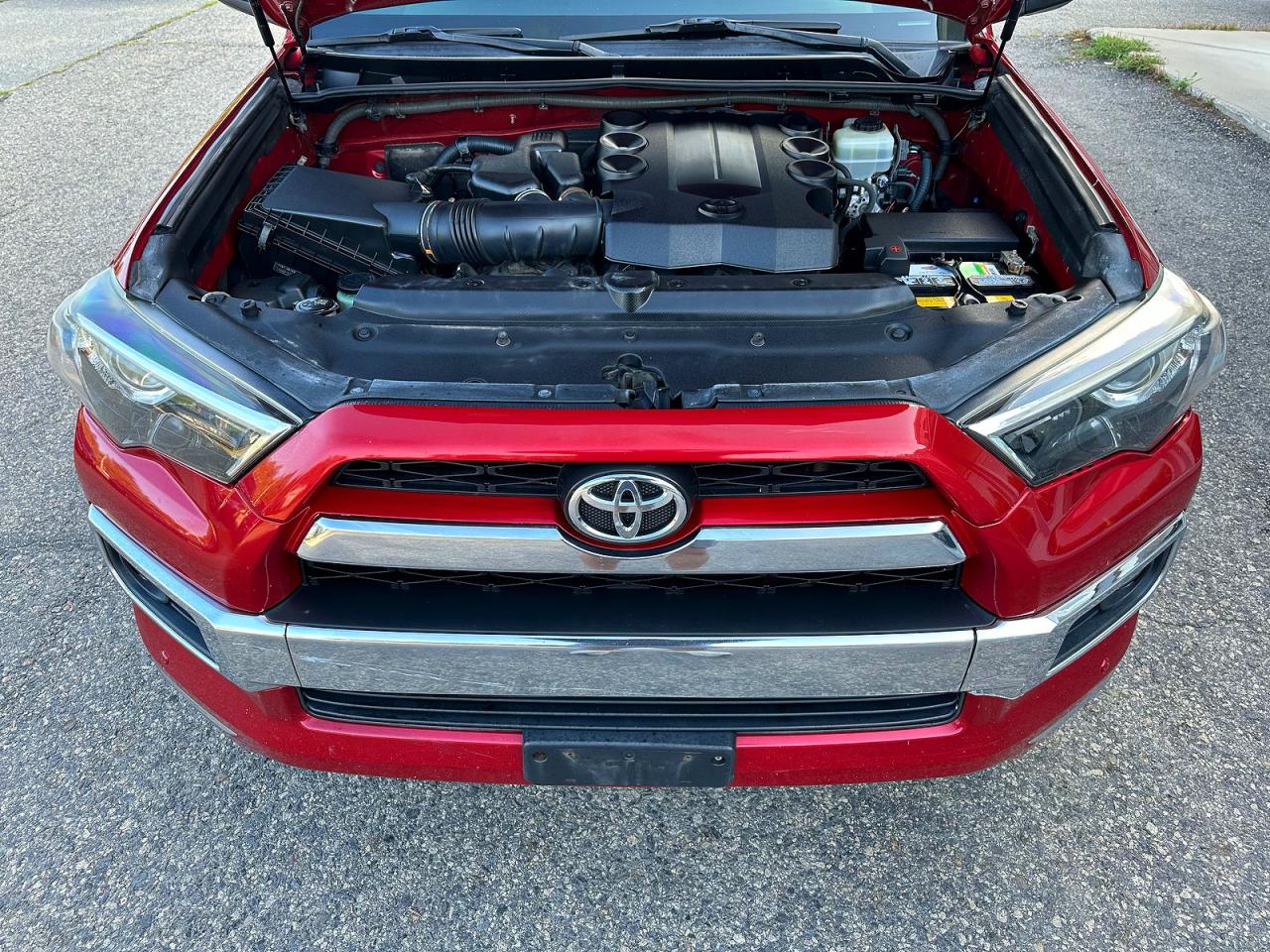 2014 Toyota 4runner Limited Red vin: JTEBU5JR8E5165291