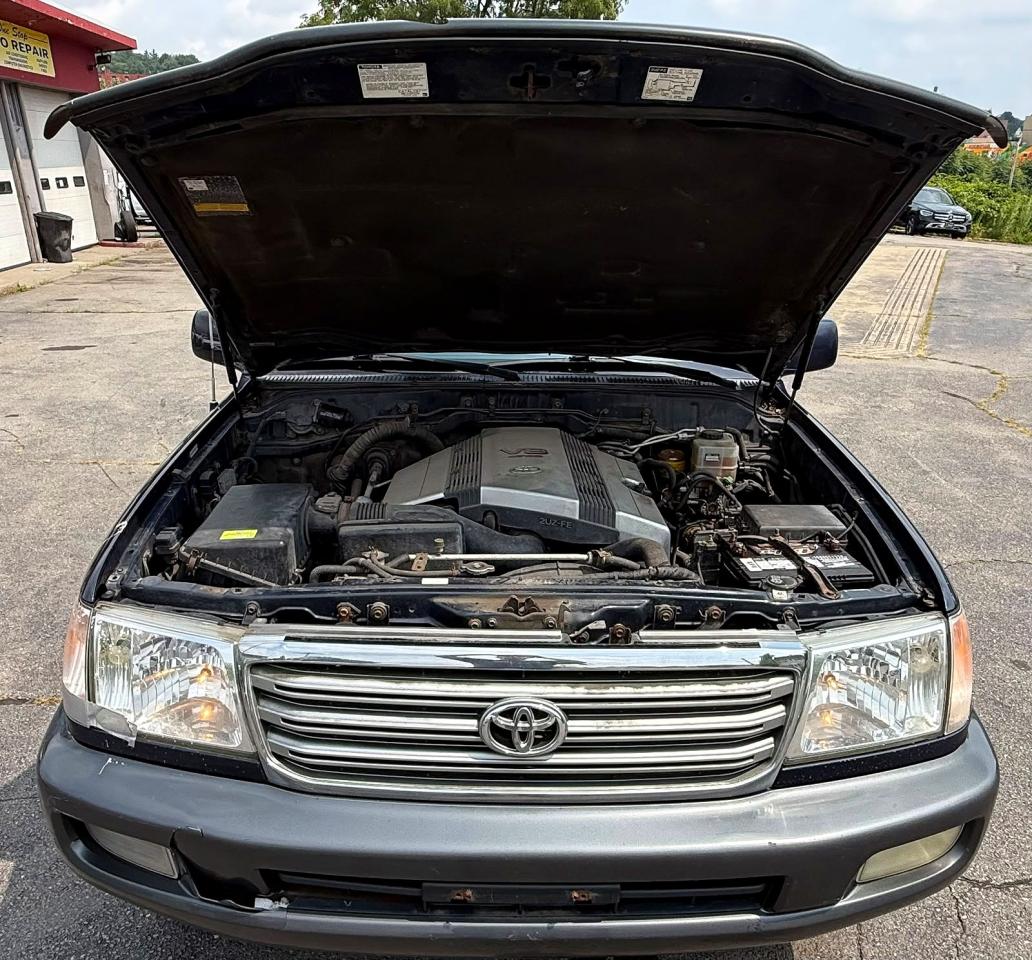 2004 Toyota Land Cruiser Base Blue vin: JTEHT05JX42057873