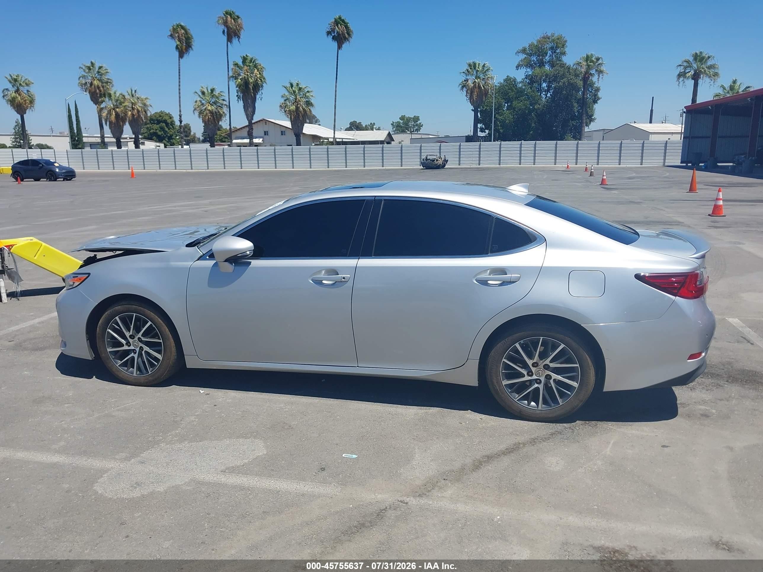 2016 Lexus Es 350   Silver vin: 58ABK1GG0GU012748