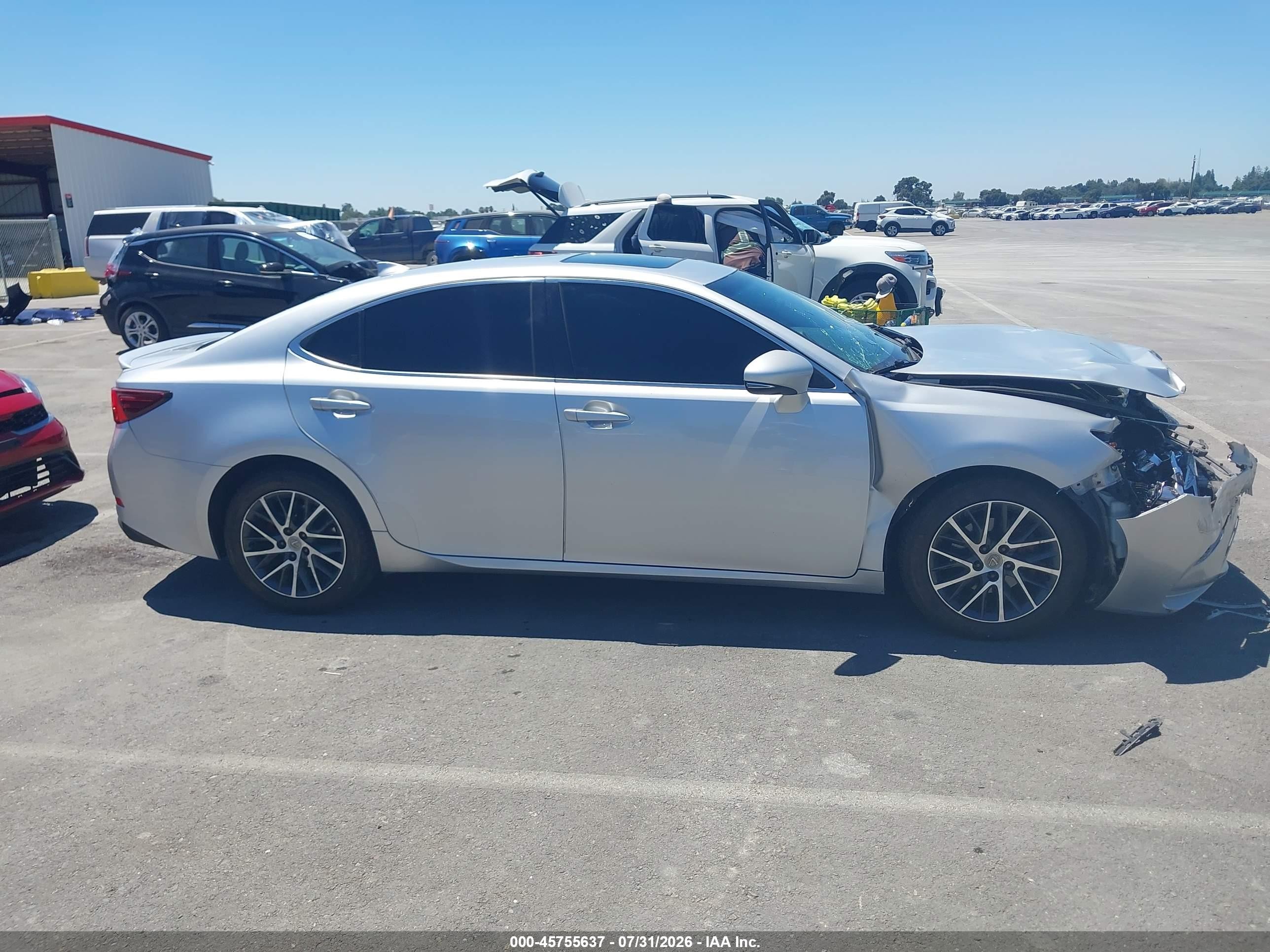 2016 Lexus Es 350   Silver vin: 58ABK1GG0GU012748