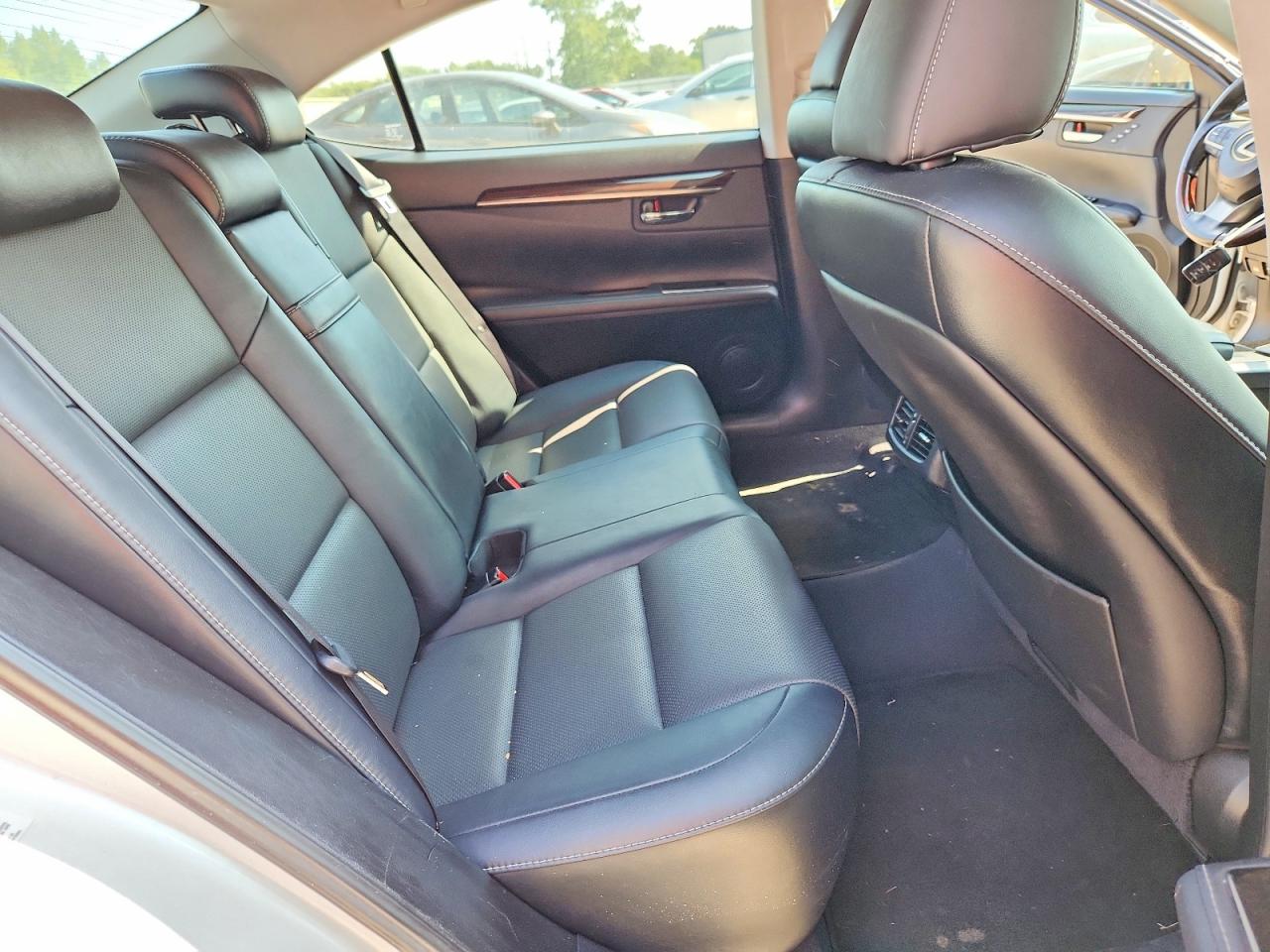 2018 Lexus Es 350 White vin: 58ABK1GG0JU085626