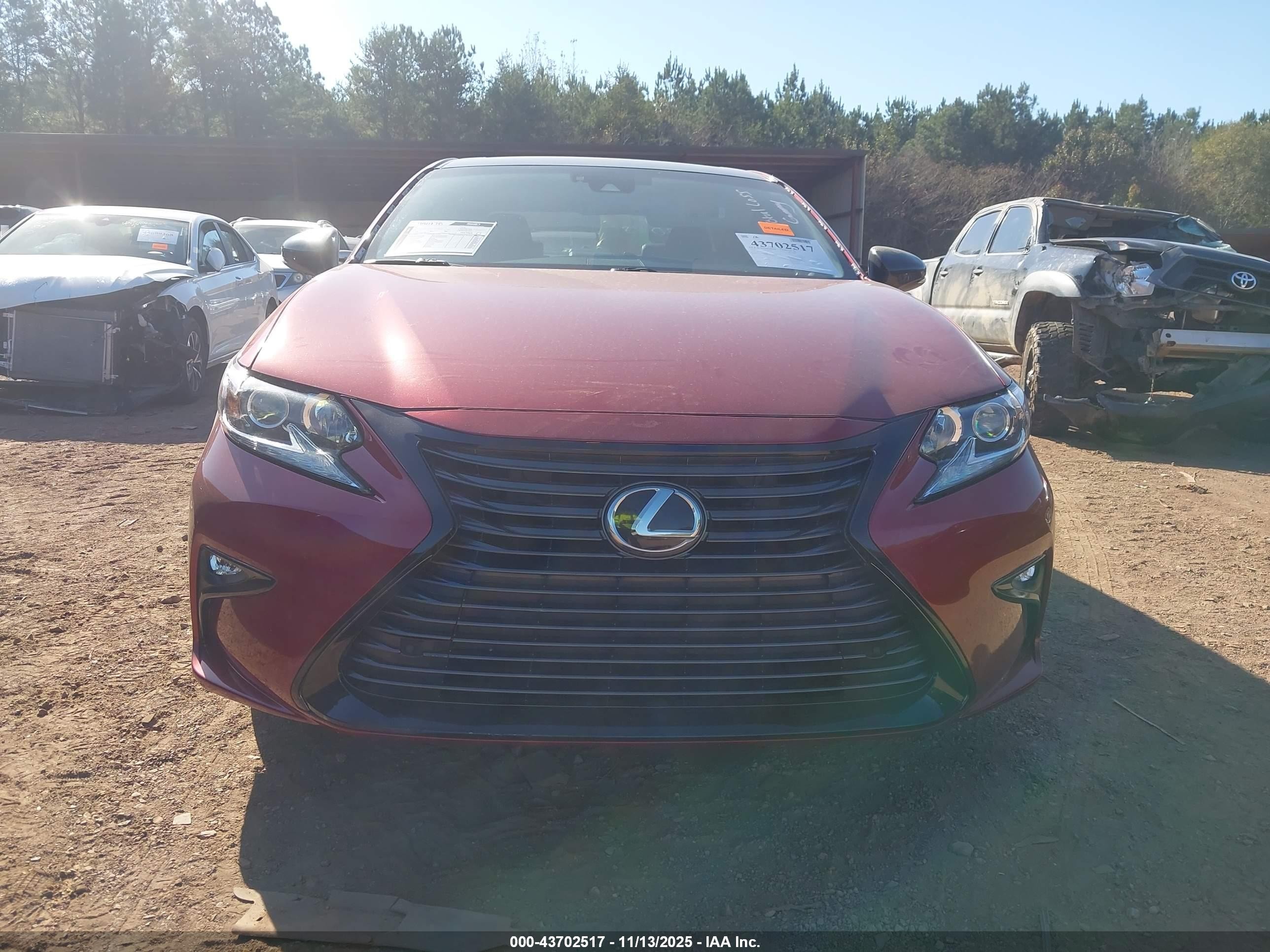 2018 Lexus Es 350   Red vin: 58ABK1GG2JU102863