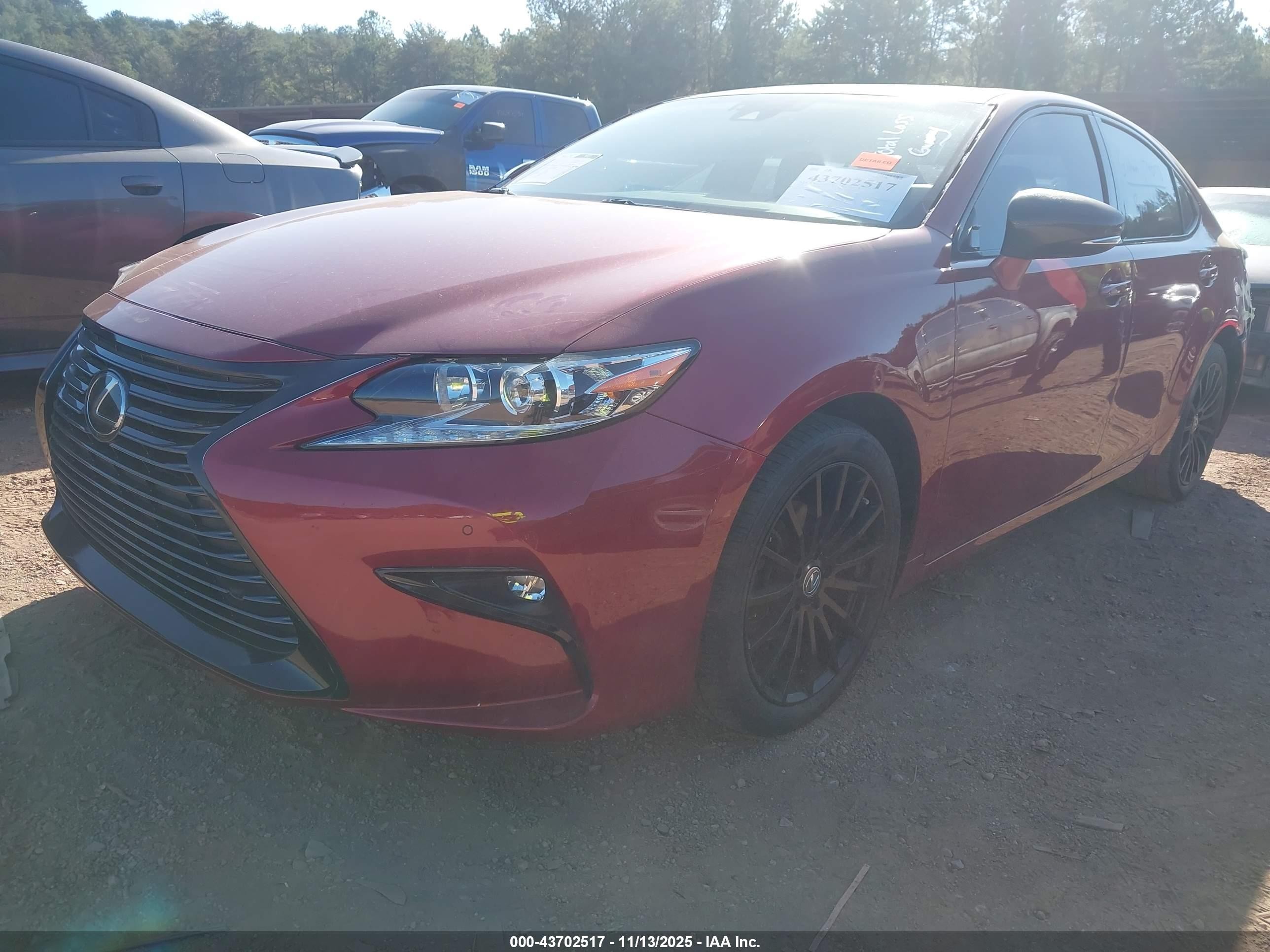2018 Lexus Es 350   Red vin: 58ABK1GG2JU102863