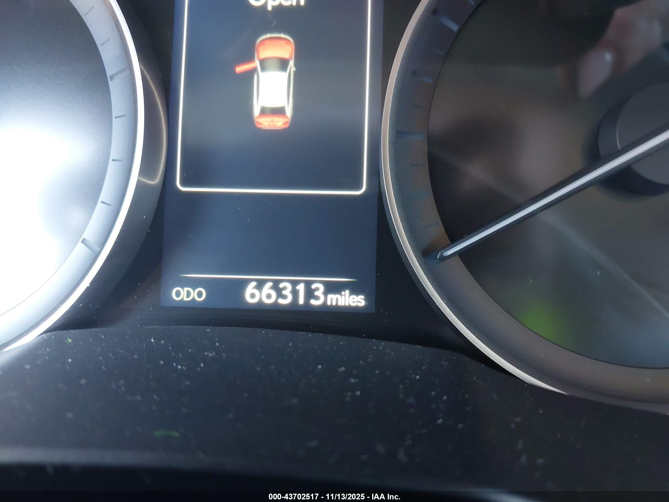 2018 Lexus Es 350   Red vin: 58ABK1GG2JU102863
