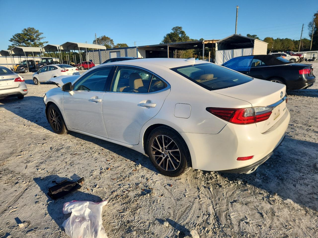 2018 Lexus Es 350 Белый vin: 58ABK1GG4JU101326