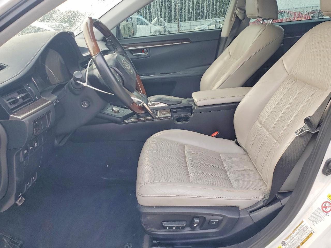 2018 Lexus Es 350 White vin: 58ABK1GG5JU080910