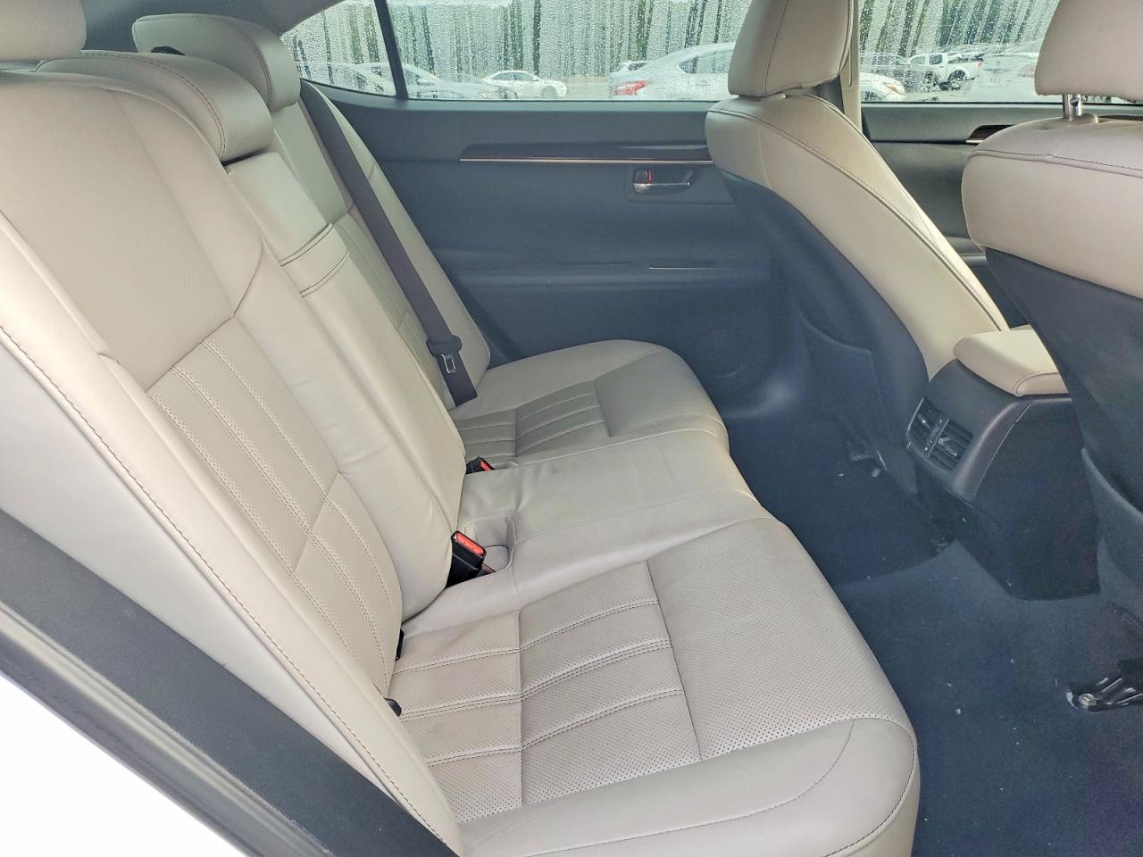 2018 Lexus Es 350 White vin: 58ABK1GG5JU080910