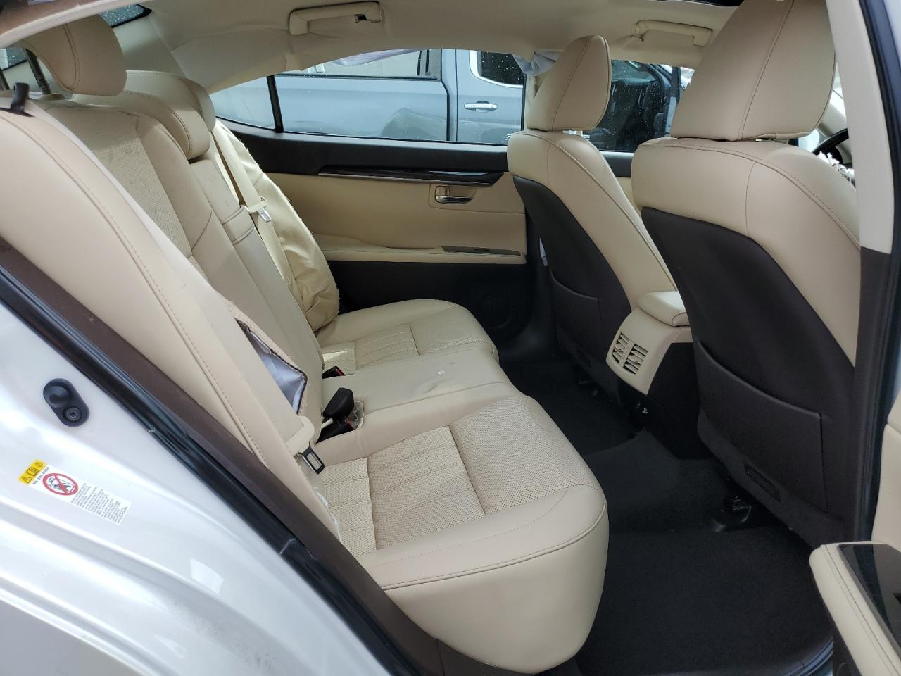 2018 Lexus Es 350 Белый vin: 58ABK1GG5JU092569