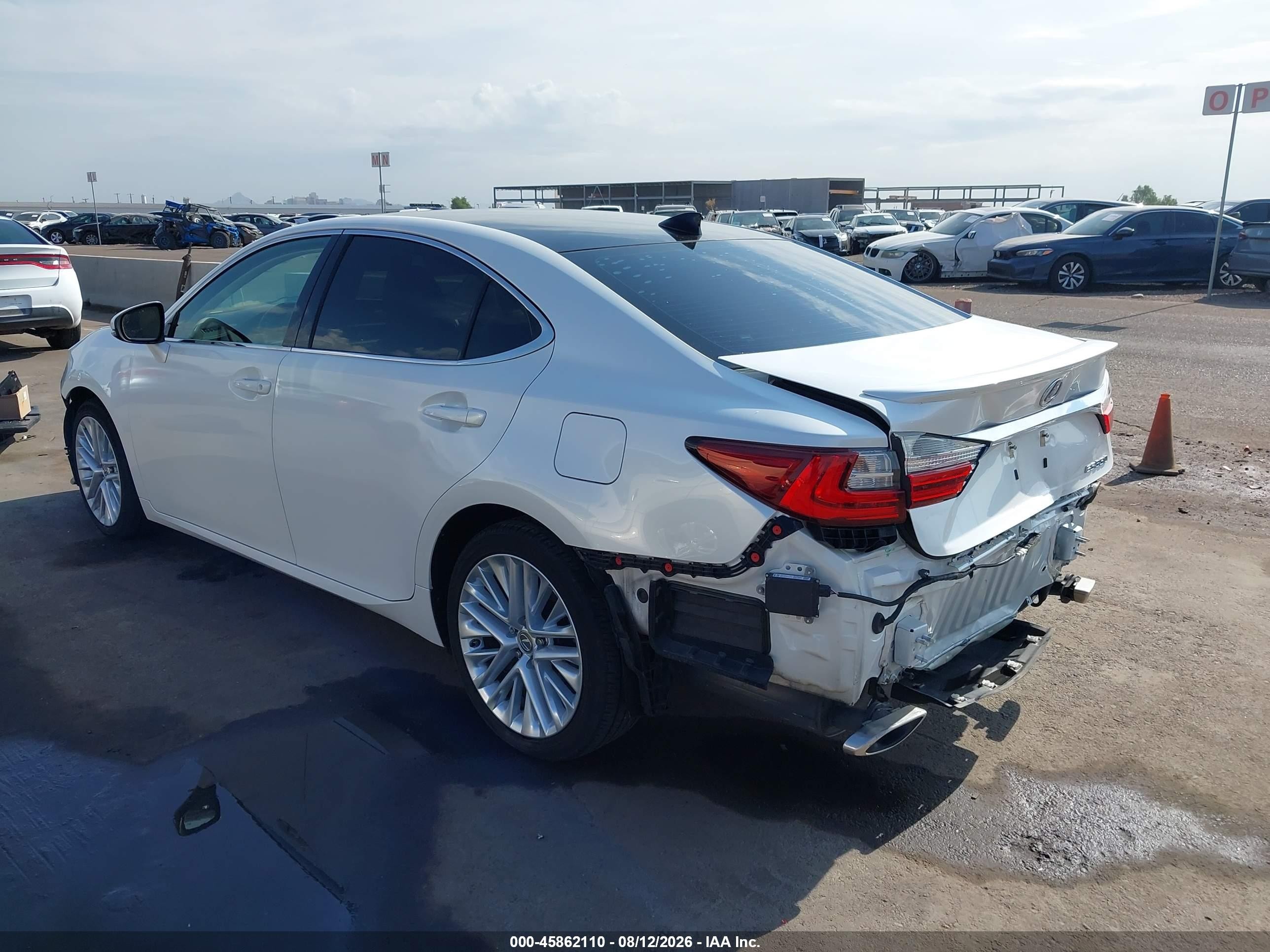 2016 Lexus Es 350   White vin: 58ABK1GG6GU026802
