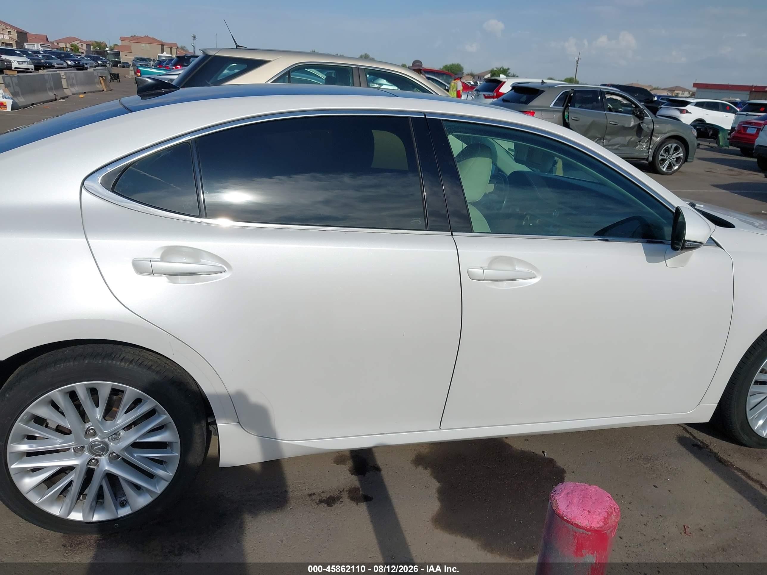 2016 Lexus Es 350   White vin: 58ABK1GG6GU026802
