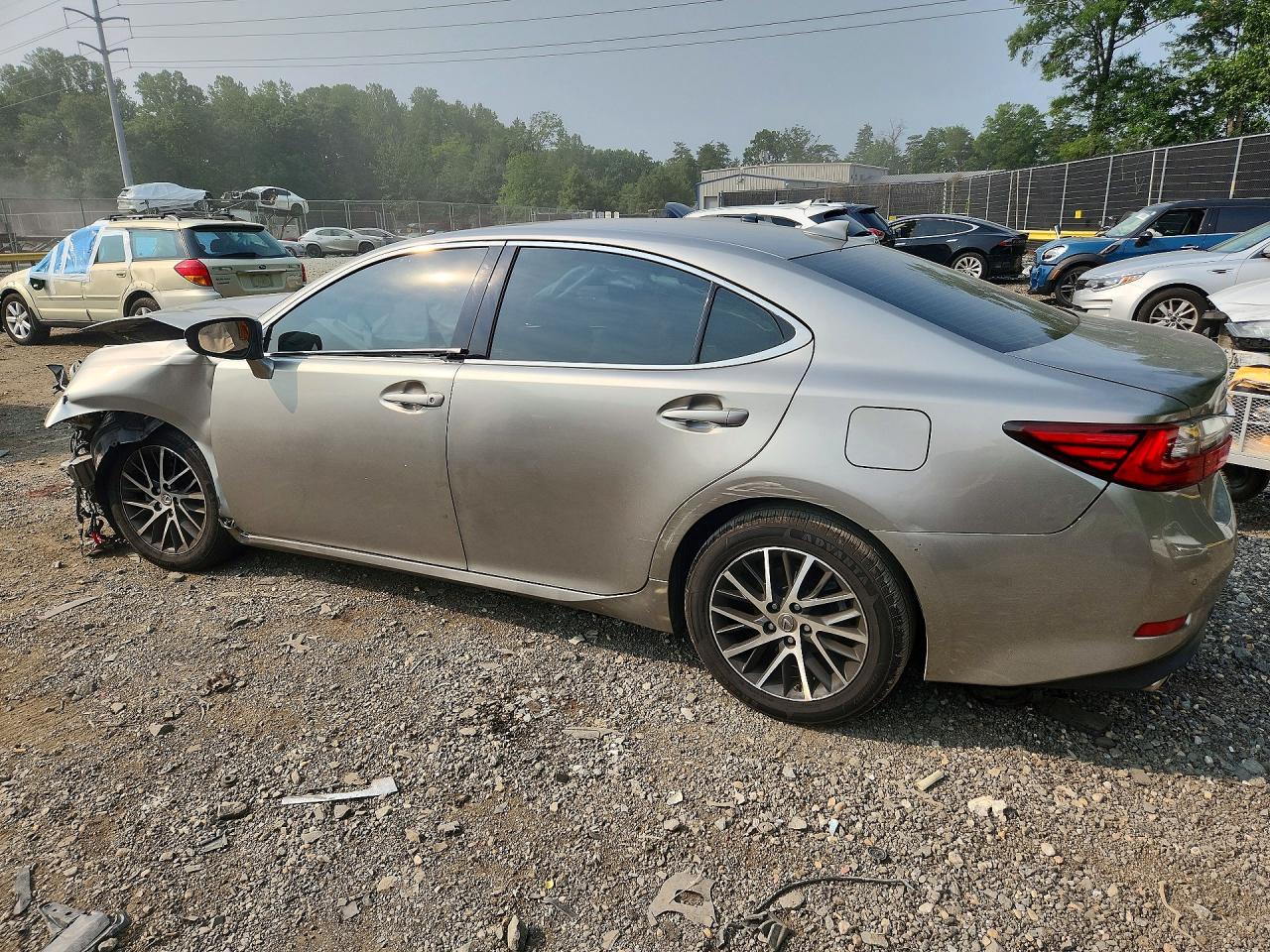 2017 Lexus Es Gray vin: 58ABK1GG6HU067173