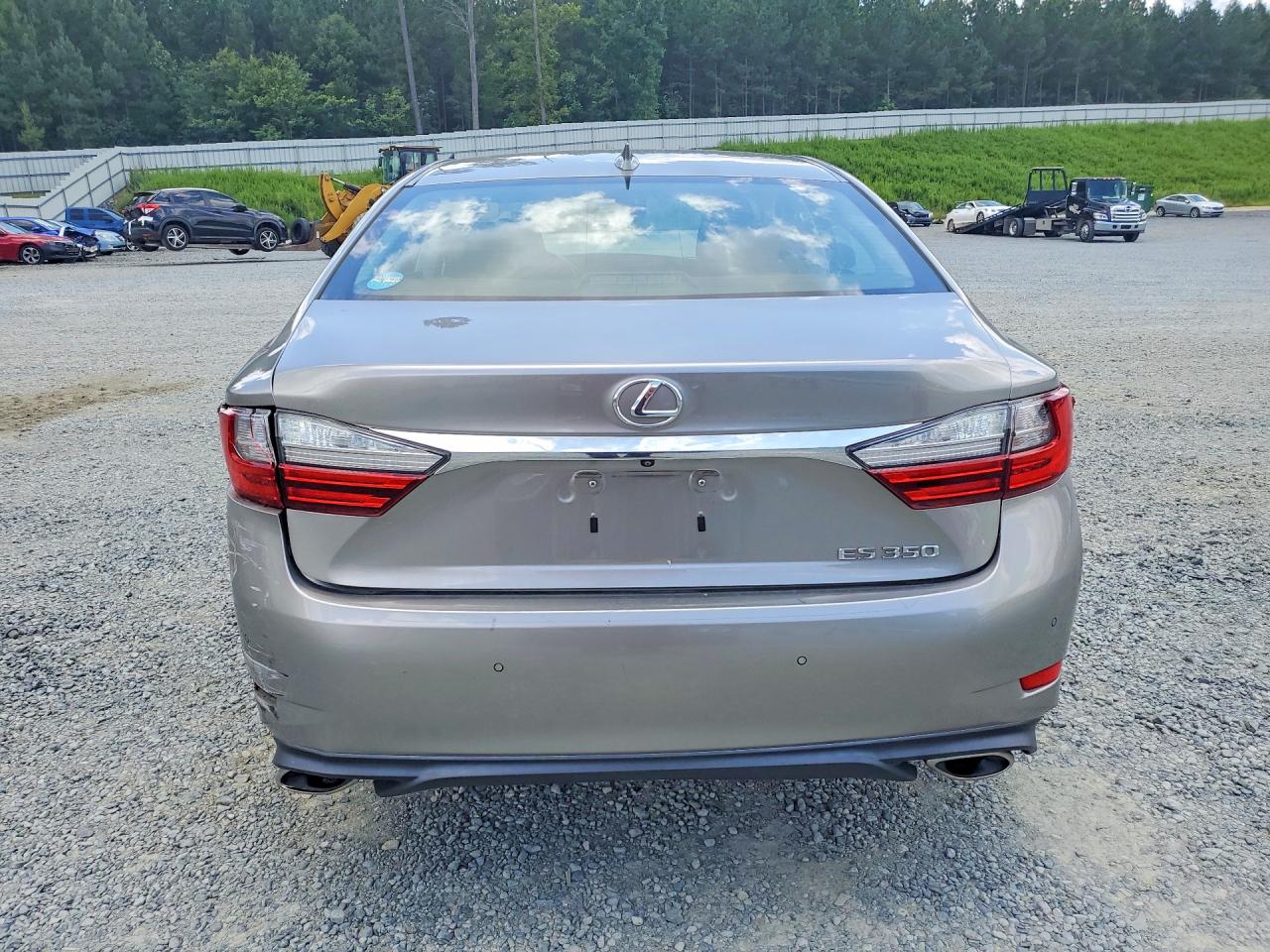 2018 Lexus Es 350 Silver vin: 58ABK1GG6JU089485