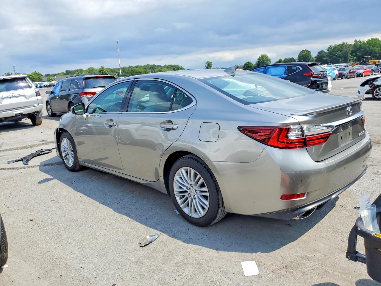 2017 Lexus Es 350 Beige vin: 58ABK1GG8HU044834