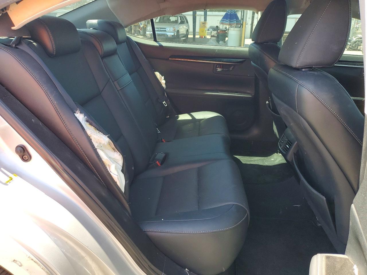 2018 Lexus Es 350 Silver vin: 58ABK1GG8JU102690