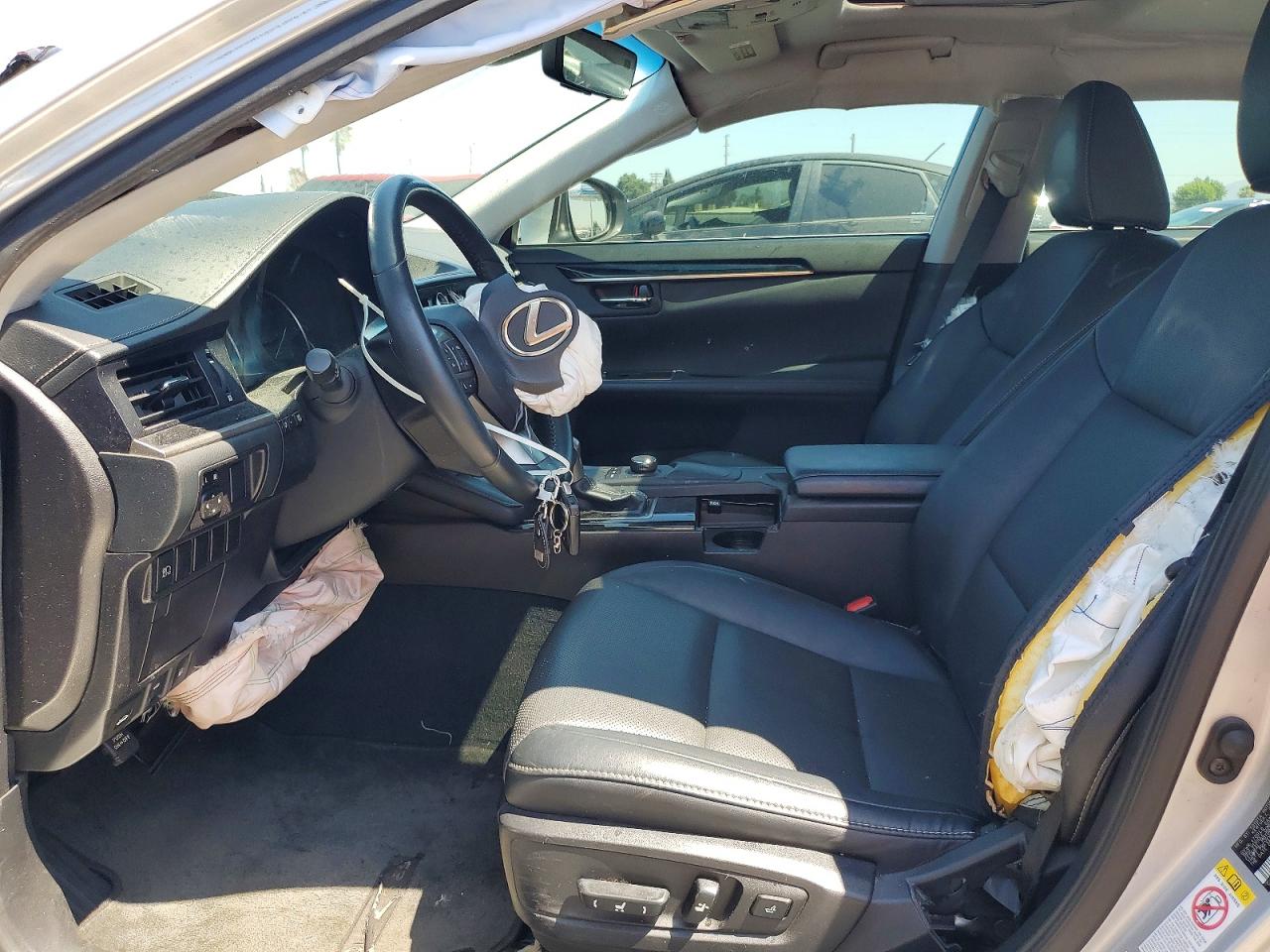 2018 Lexus Es 350 Silver vin: 58ABK1GG8JU102690