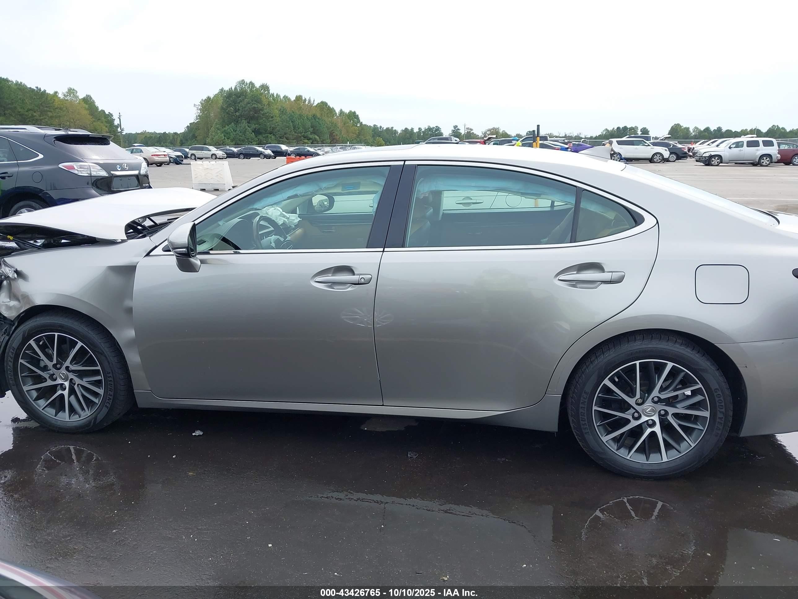 2017 Lexus Es 350   Silver vin: 58ABK1GGXHU055785