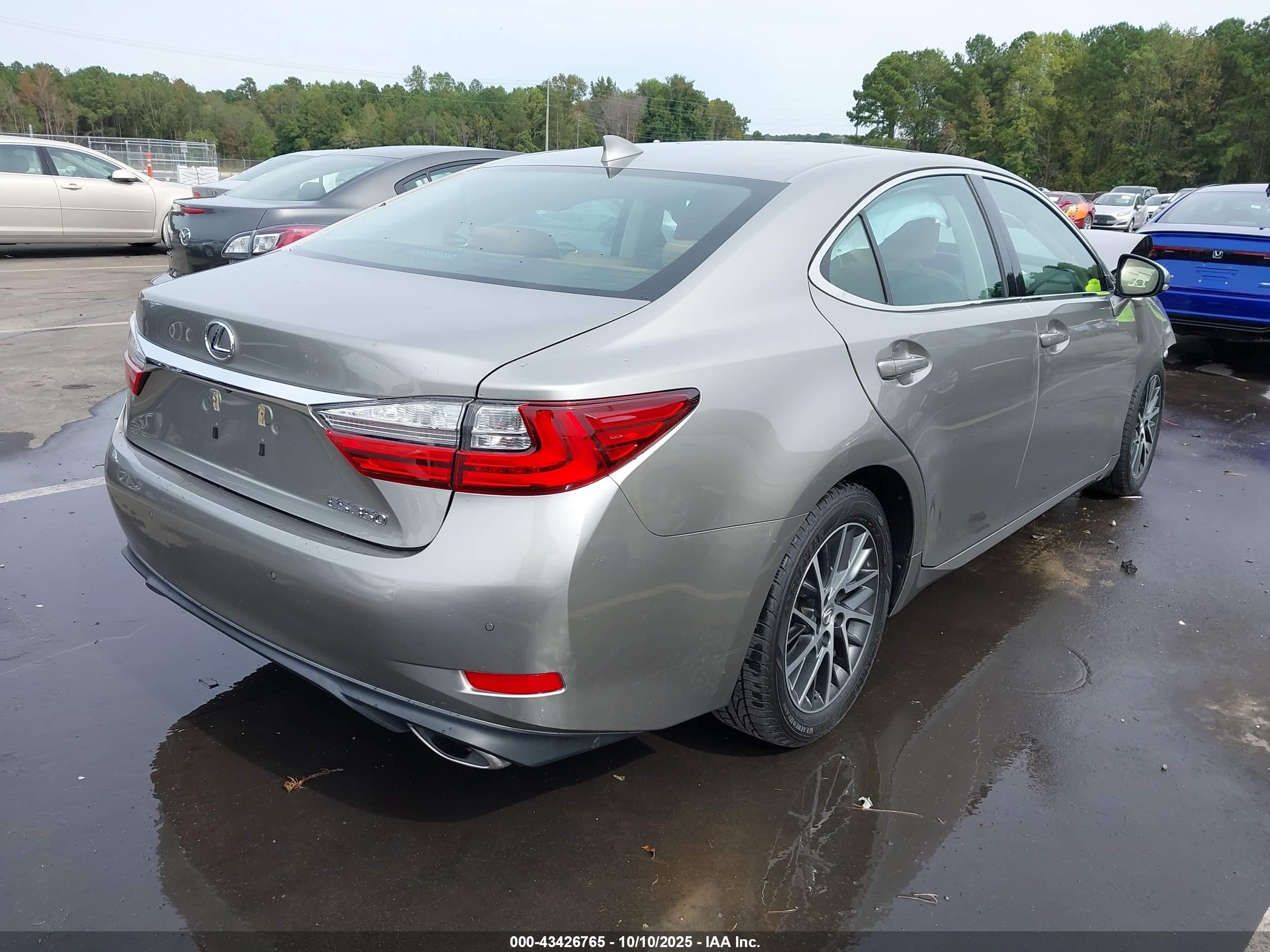 2017 Lexus Es 350   Silver vin: 58ABK1GGXHU055785