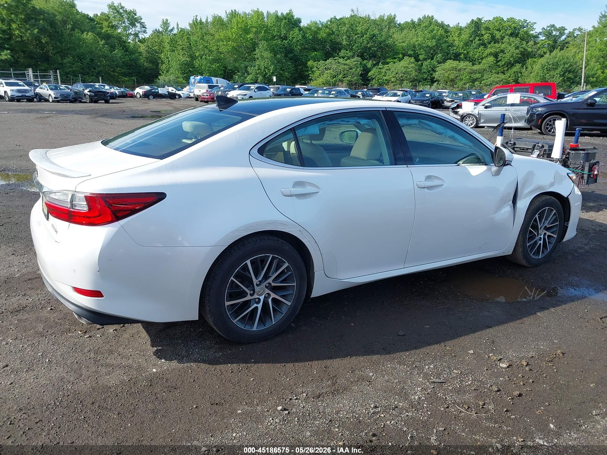 2017 Lexus Es 350 White vin: 58ABK1GGXHU064132