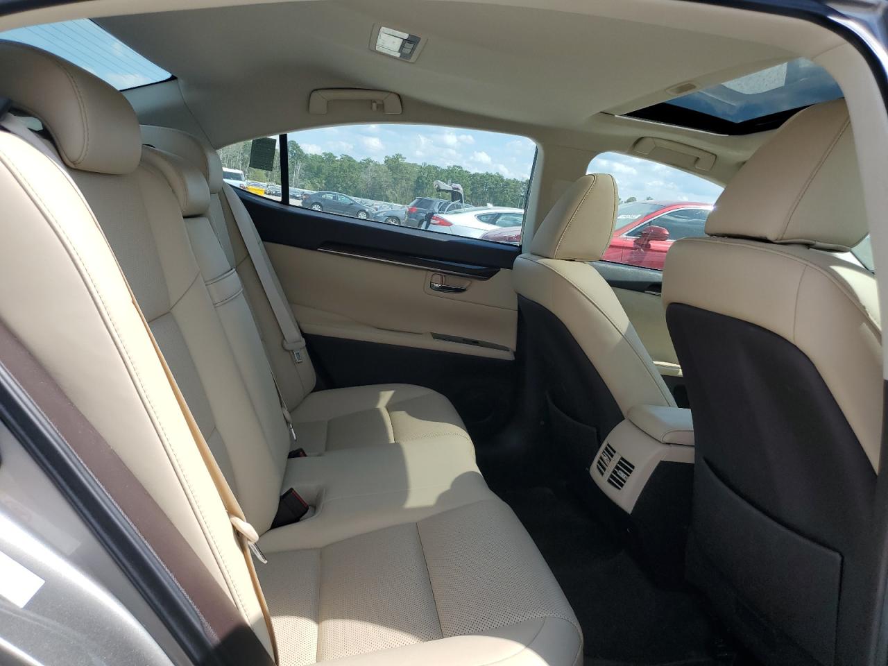 2018 Lexus Es 350 Серебряный vin: 58ABK1GGXJU091367